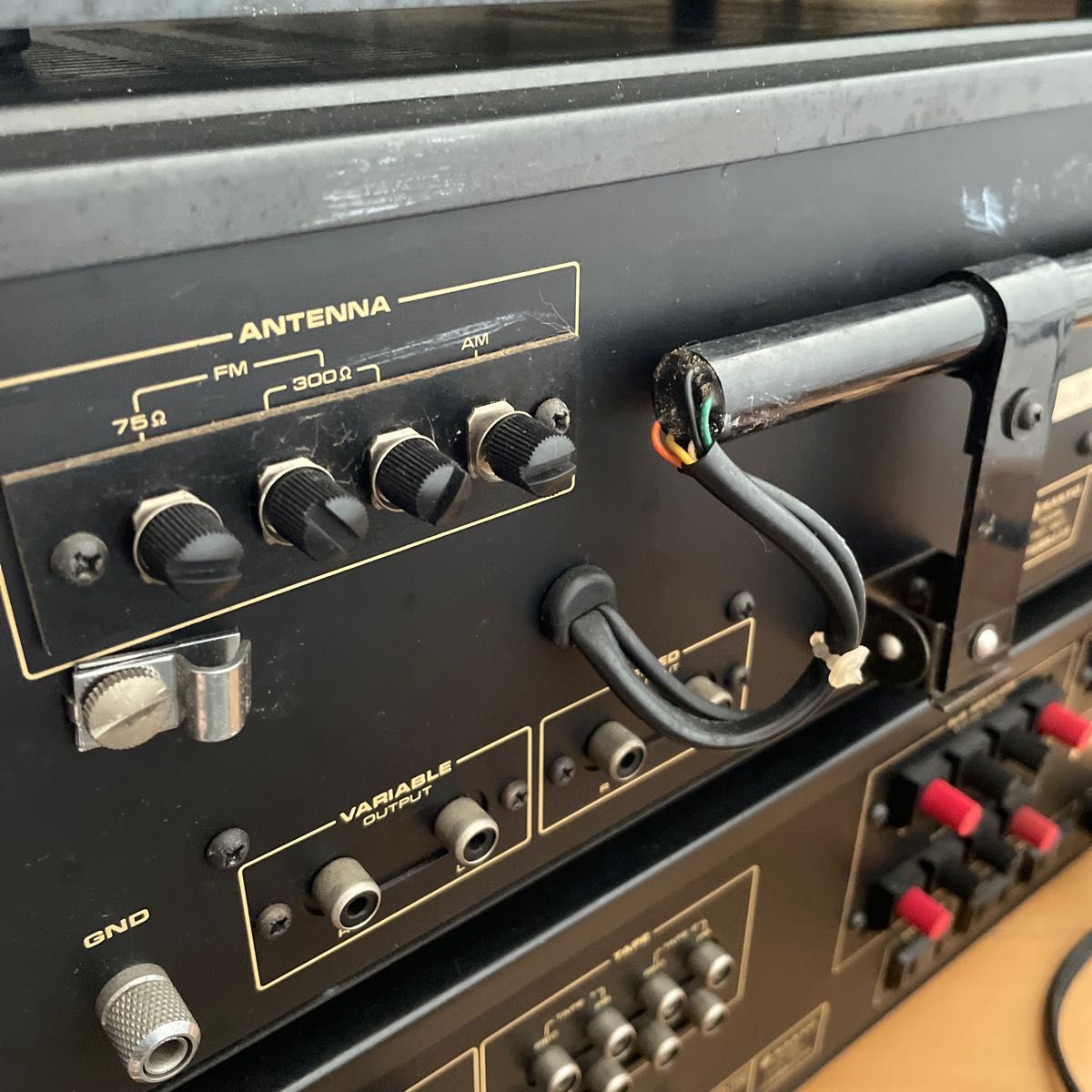 OTTO FMT1201 AM / FM ステレオチューナー-