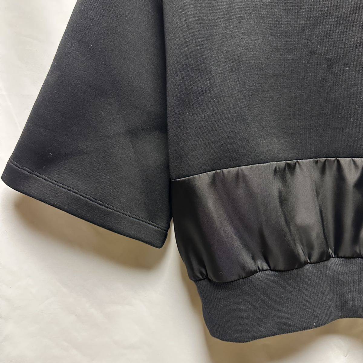 希少◇PRADA プラダ Tシャツ 2020年 トライアングルプレート ポーチ