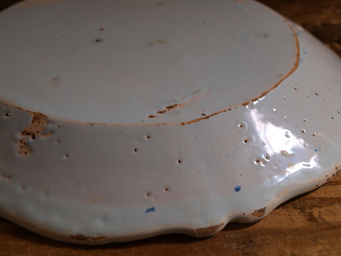 春早割 19世紀 白錫釉 ファイアンス 22.2cm ムスティエ 白い陶器の絵皿