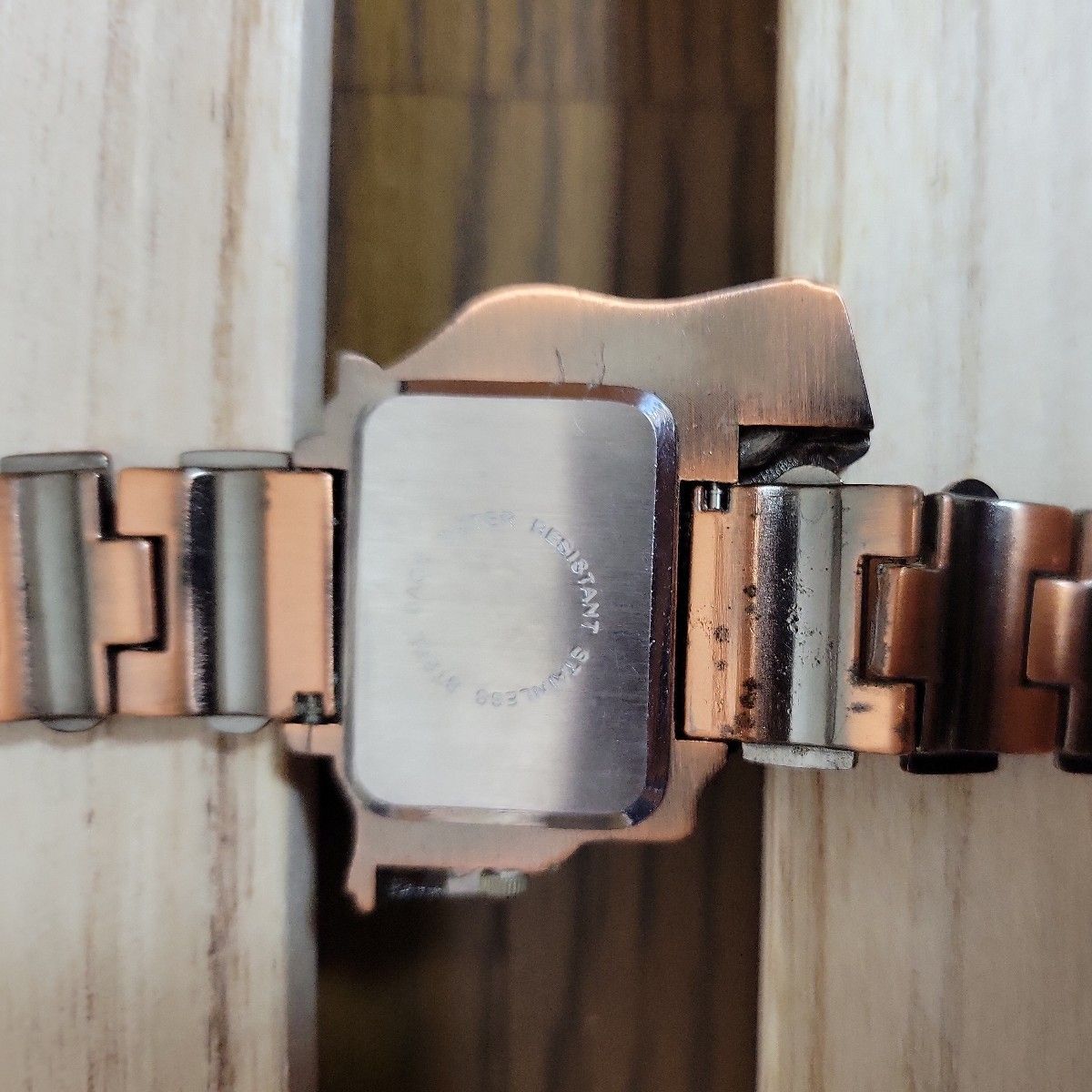 【24H以内発送】ルパン三世 腕時計 ピストル型  アンティーク調 次元大介