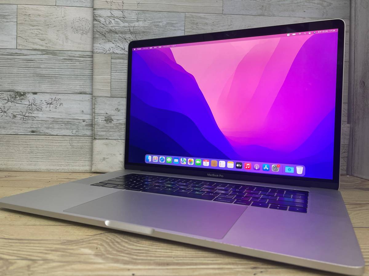 美品♪】MacBook Pro 2016 A1707[Core i7 6920HQ 2.9GHz/RAM:16GB/SSD