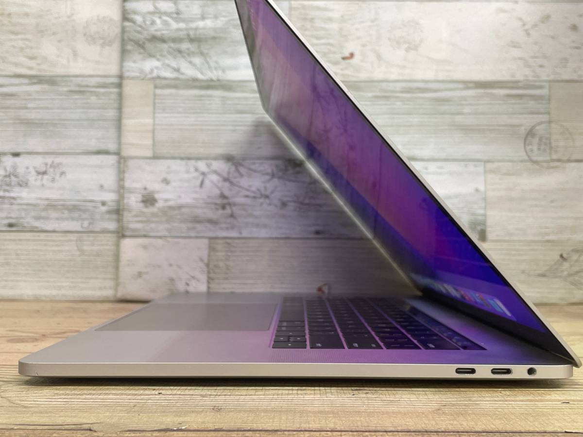 美品♪】MacBook Pro 2016 A1707[Core i7 6920HQ 2.9GHz/RAM:16GB/SSD