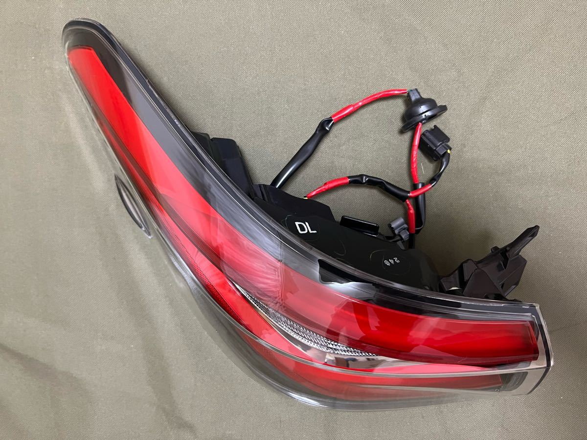 極上品 クラウン 左テールランプ テールレンズ テールライト 極上品 クラウン 左テールランプ テールレンズ テールライト