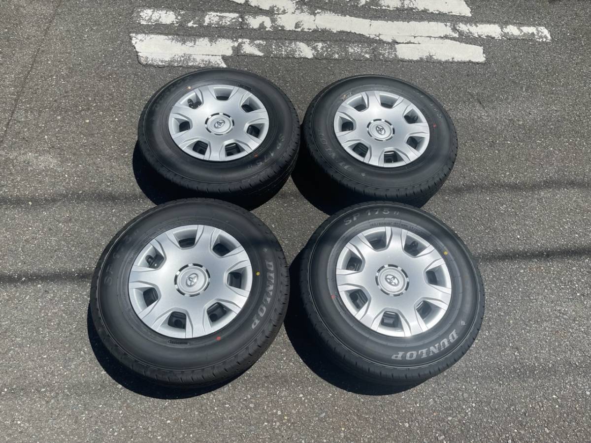 ハイエース7型新車外し純正ホイールタイヤ4本セットの出品です♪(純正