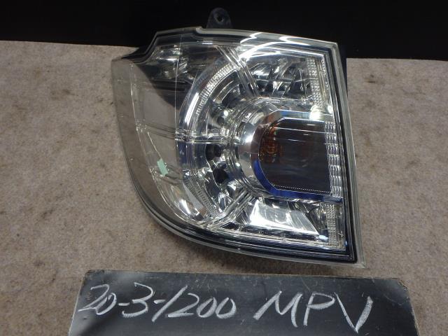 ＭＰＶ 　LY3P 左テールランプ　ライト　レンズ 22V スタンレー P5134 L208-51-160F_画像1