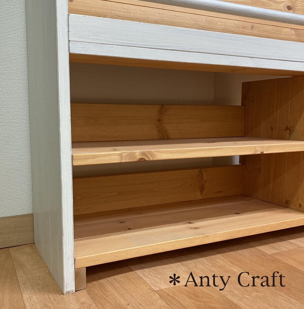 仕切り付き絵本棚(収納ケース小6個付) 幅87cm LO/AW 完成品 仕切り付き絵本棚(収納ケース小6個付) 幅87cm LO/AW 完成品