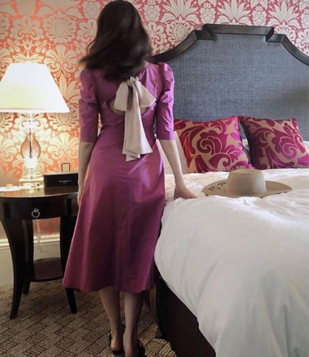 her lip to Back Ribbon Midi Dress|Yahoo!フリマ(旧PayPay her lip to Back Ribbon Midi Dress|Yahoo!フリマ(旧PayPay