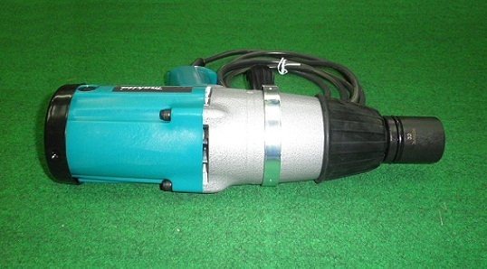 ①新品 マキタ 6906 インパクトレンチ 角ドライブ:19sq 最大締付トルク