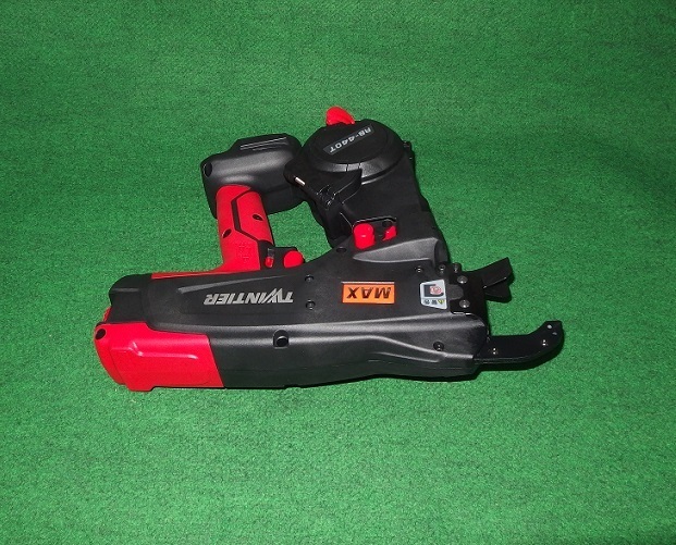 ①新品 マックス RB-440T 鉄筋結束機 ツインタイヤ 本体+ケ-ス 電池