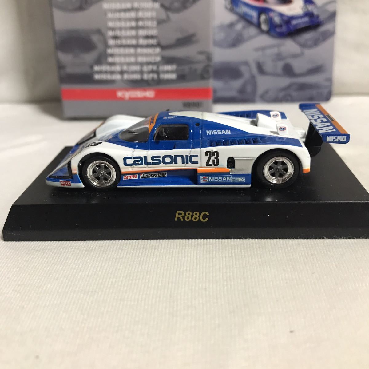 京商 1/64 ニスモ　日産 R88C #23 星野 一義/和田 孝夫/鈴木 亜久里　ルマン24時間　1988 196_画像6