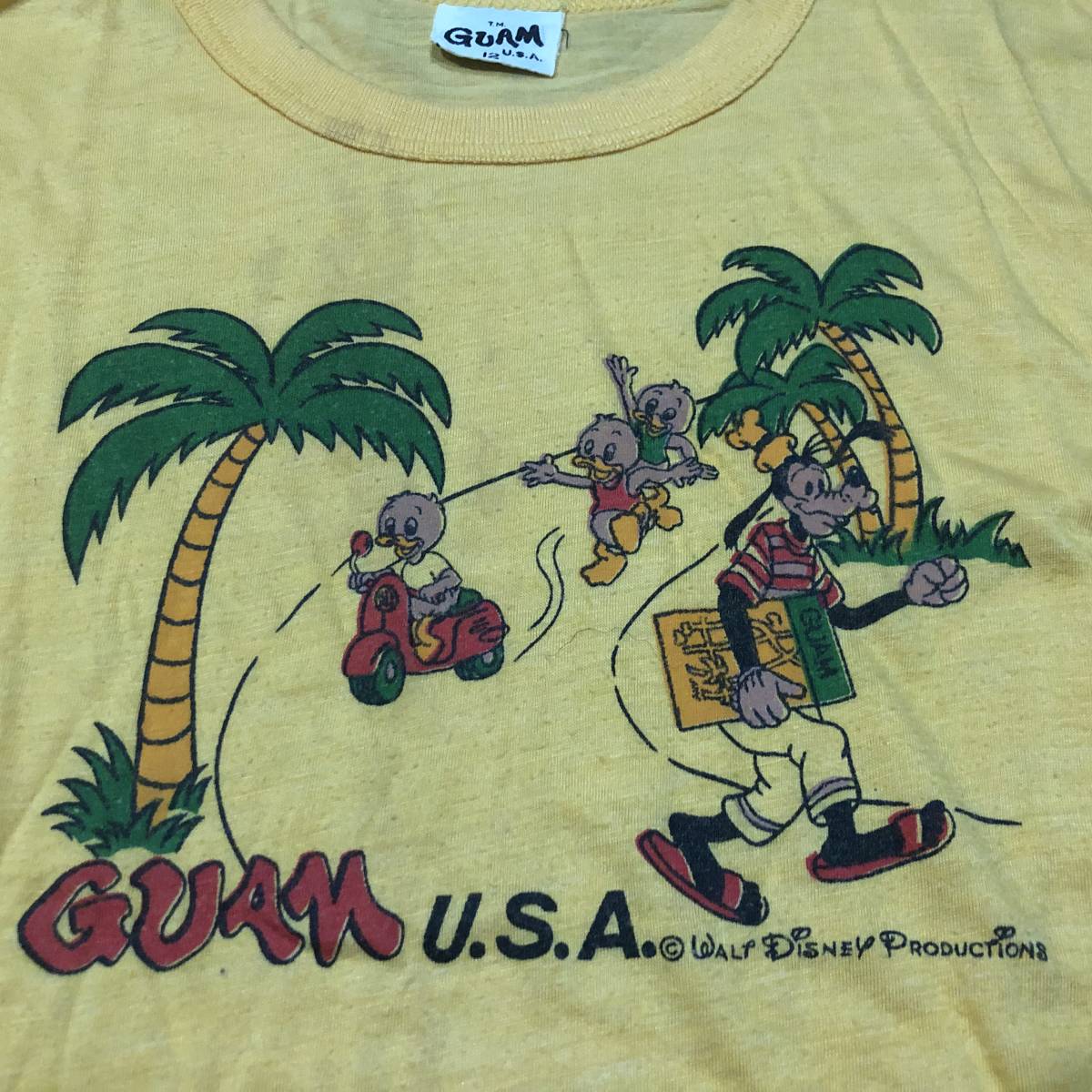 即決・クリックポスト発送・ビンテージ・1982年のGUAMのTシャツ・ウォルトディズニーオフィシャル・１２(XS～Sくらいです)_画像2