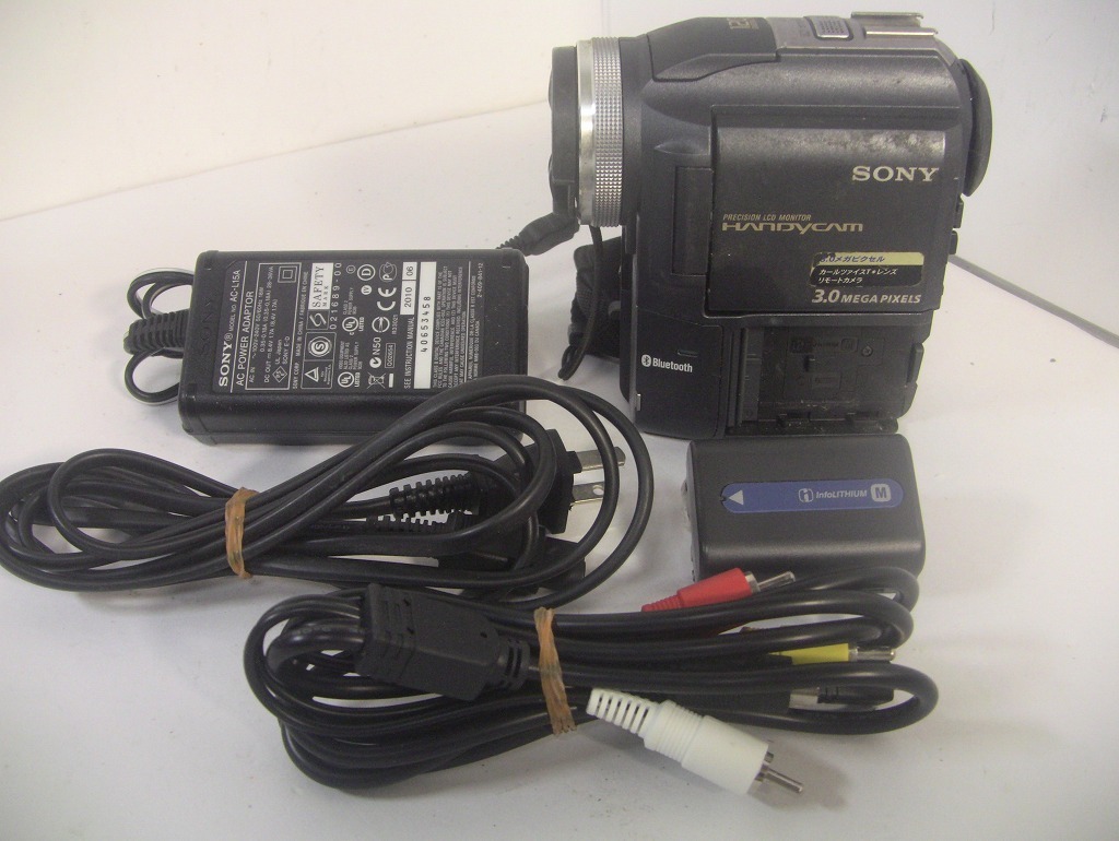 【5%OFF】 【動作確認済み】SONY MiniDVビデオカメラ DCR-PC300 ☆ダビングにご使用ください!☆/0644 ソニー 【5%OFF】 【動作確認済み】SONY MiniDVビデオカメラ DCR-PC300 ☆ダビングにご使用ください!☆/0644 ソニー