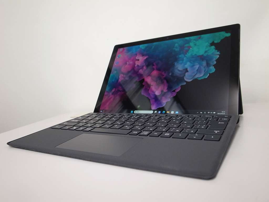 半額】 Surface Microsoft □☆タイプカバー付☆ Pro (2023-0210-1542