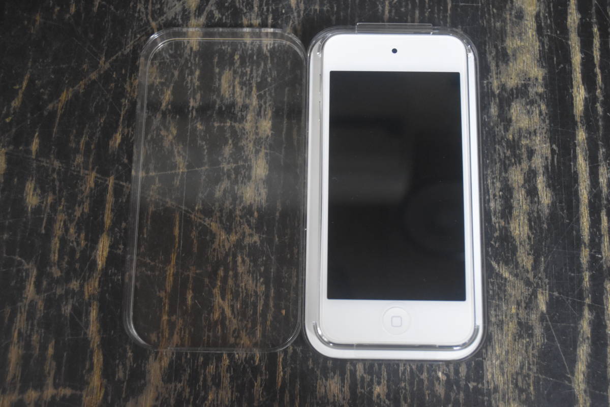 iPod touch 16GB A1421_画像1
