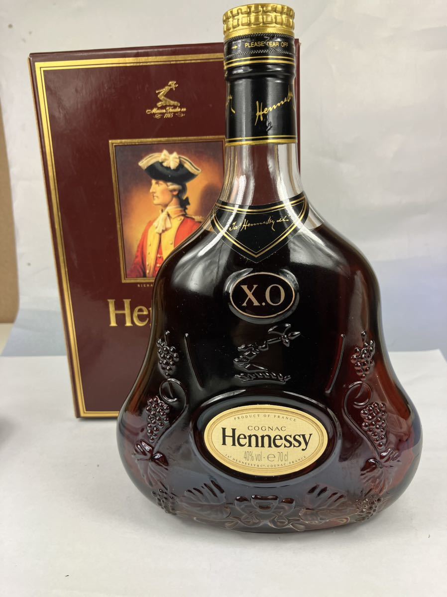 未開栓】Hennessy ヘネシー XO 金キャップ クリアボトル ブランデー 700ml 40% 古酒 管理番号24-1437g箱付き古酒 