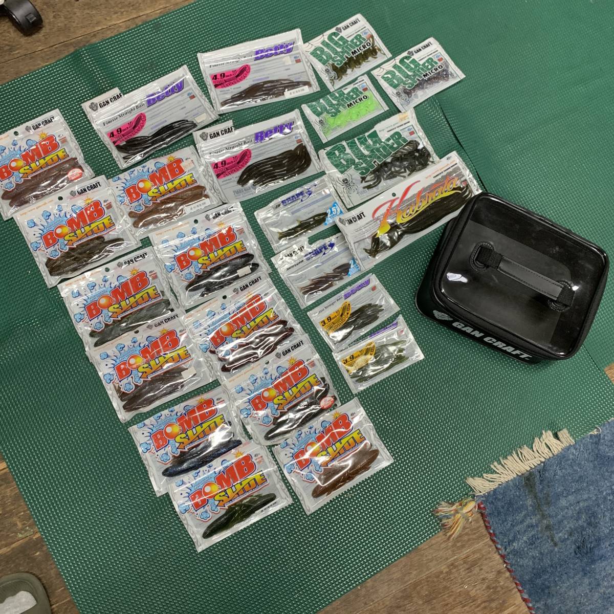 G-2751 ガンクラフト GANCRAFT ワームセット バッカン付き 中古 発送