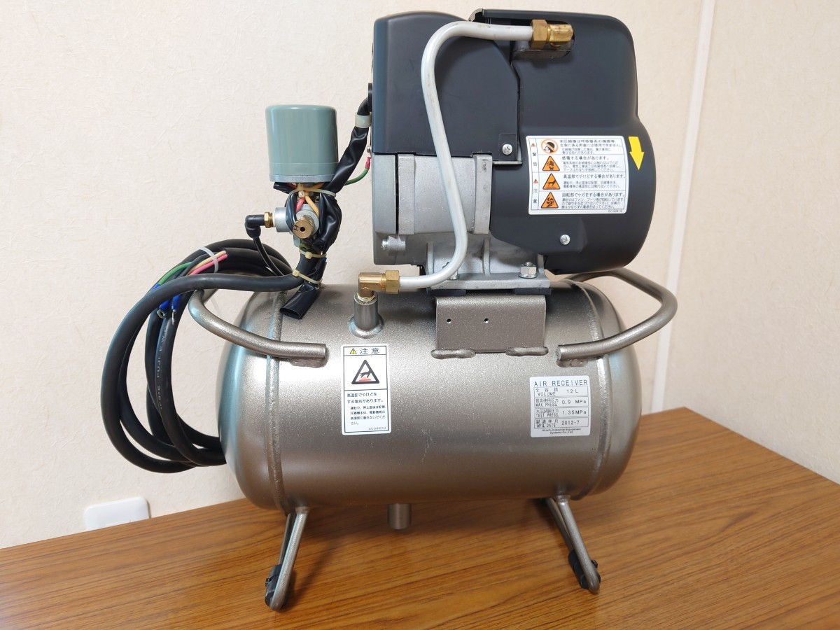 日立スーパーオイルフリーベビコン レギュレーター付き 0 2LE-8T 日立スーパーオイルフリーベビコン レギュレーター付き 0 2LE-8T