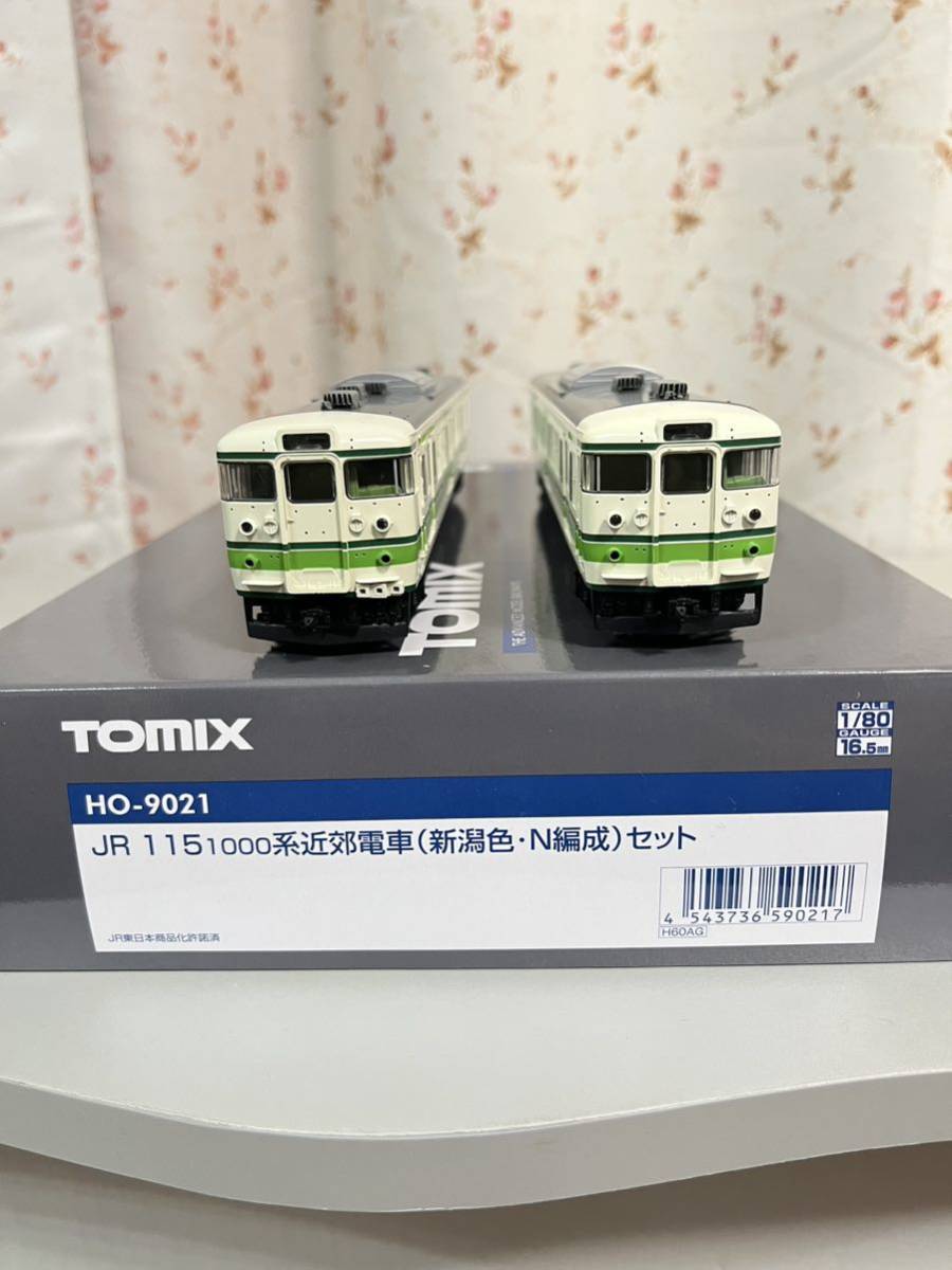 TOMIX トミックス HO-9021 JR 115系-1000系近郊電車（新潟色・N編成）