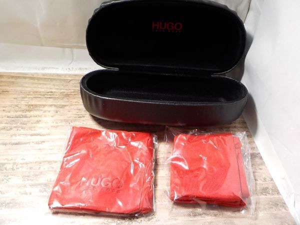HUGO BOSS ヒューゴボス メガネケース クロス・袋付き  の画像2