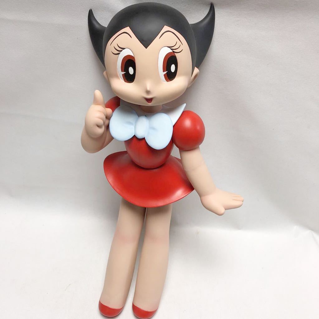 鉄腕アトムのビッグスケールフィギュア ウランちゃん高さ53センチ