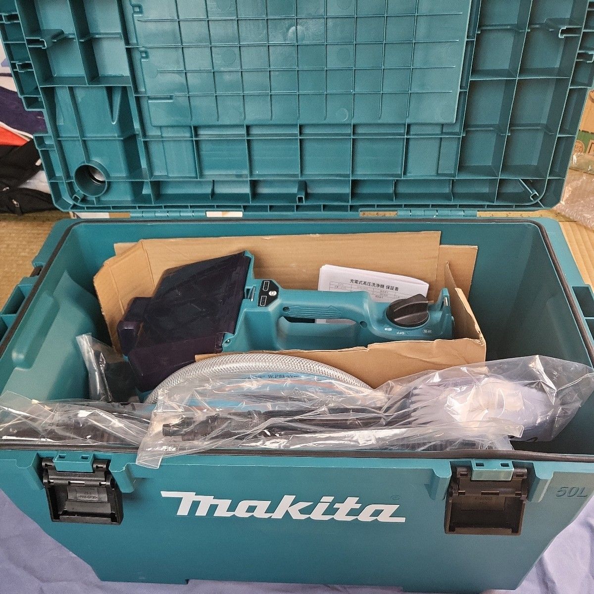 未使用マキタ 充電式高圧洗浄機 MHW080D※バッテリ・充電器なし