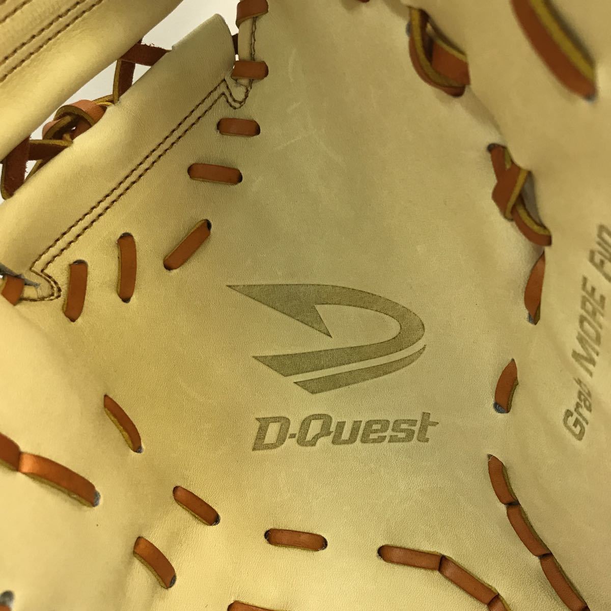 硬式ファーストミット ディークエスト(D-Quest)D9シリーズ 一塁手用