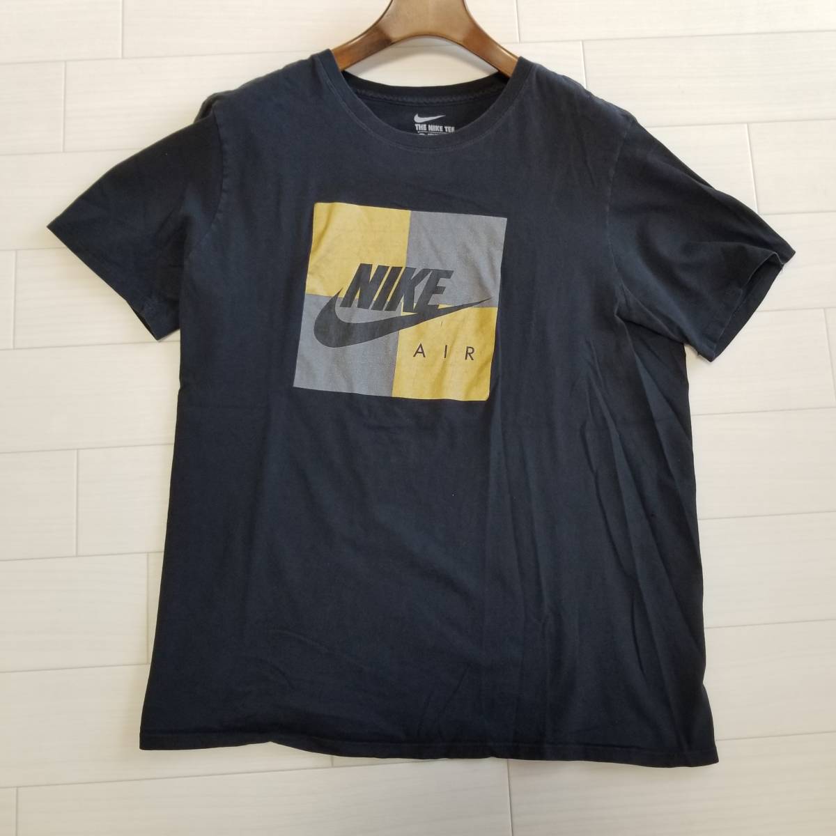 NIKE ナイキ トップス Tシャツ プリント ラウンドネック 文字 ロゴ 半袖 メンズ サイズL 黒 Xmm35_画像2