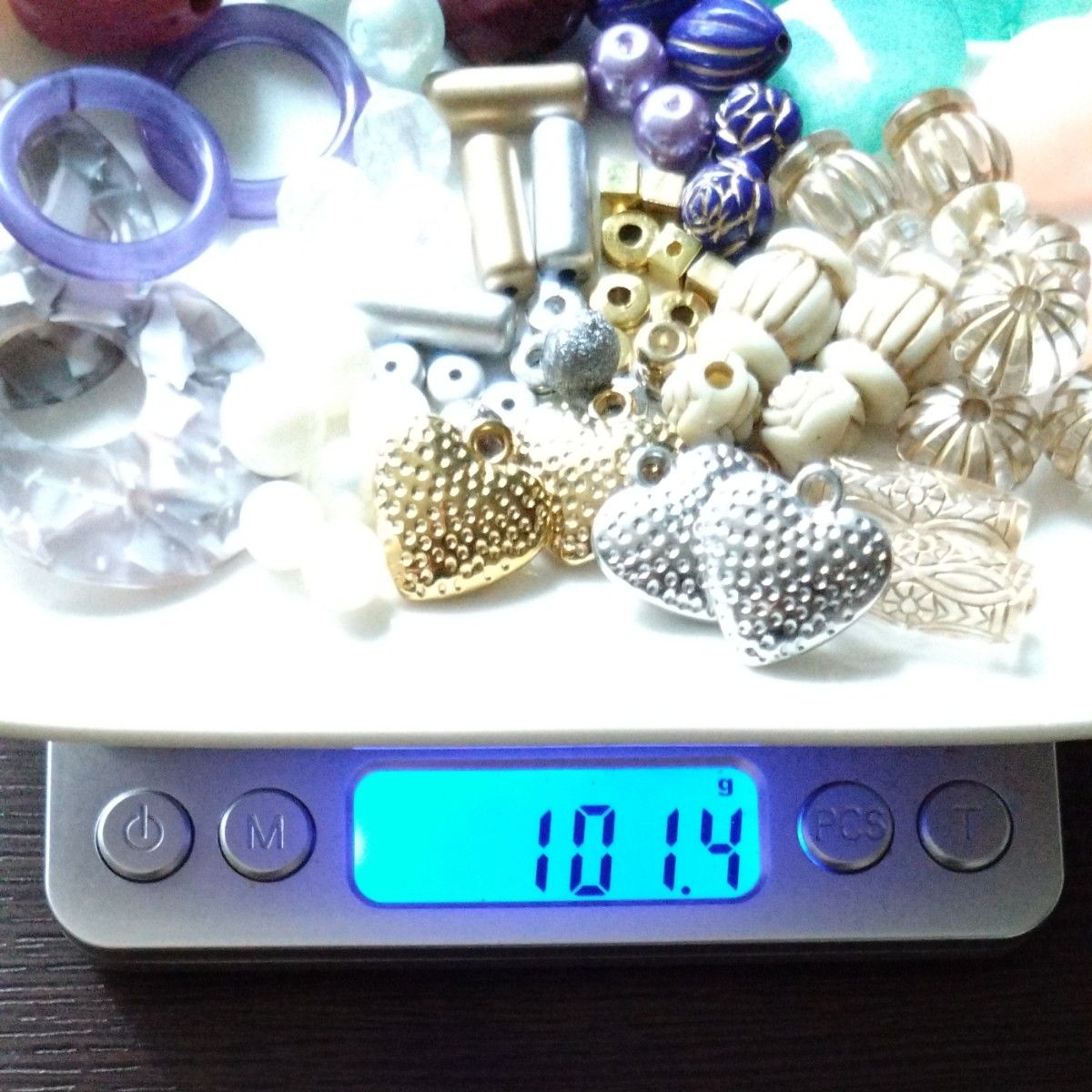 ビーズ アクセサリーパーツ いろいろ100g②