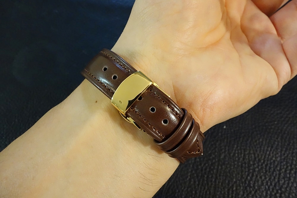 ◆台座付 D-Buckle Vintage Belt◆フランス産カーフ Custom Order(台座SIZE/BUCKLE COLOR) 18mm CHOCOLATE BROWN 受注生産 腕時計ベルト_画像10