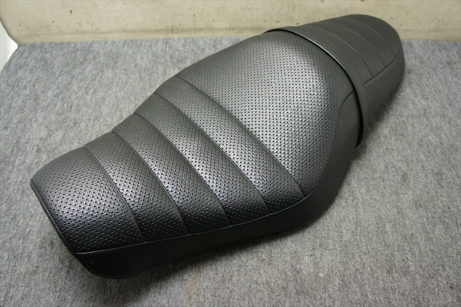 XL883R 純正シート スポーツスター 検)XL1200N/X/V XL883N/L ノーマル