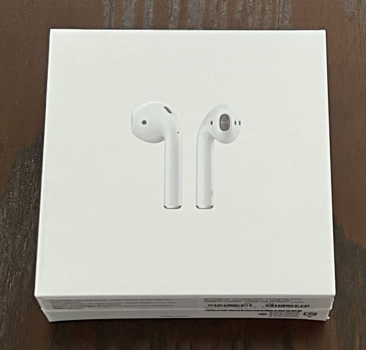 Apple AirPods with Charging Case ・ 第2世代 ・ MV7N2J/A ・ 新品未