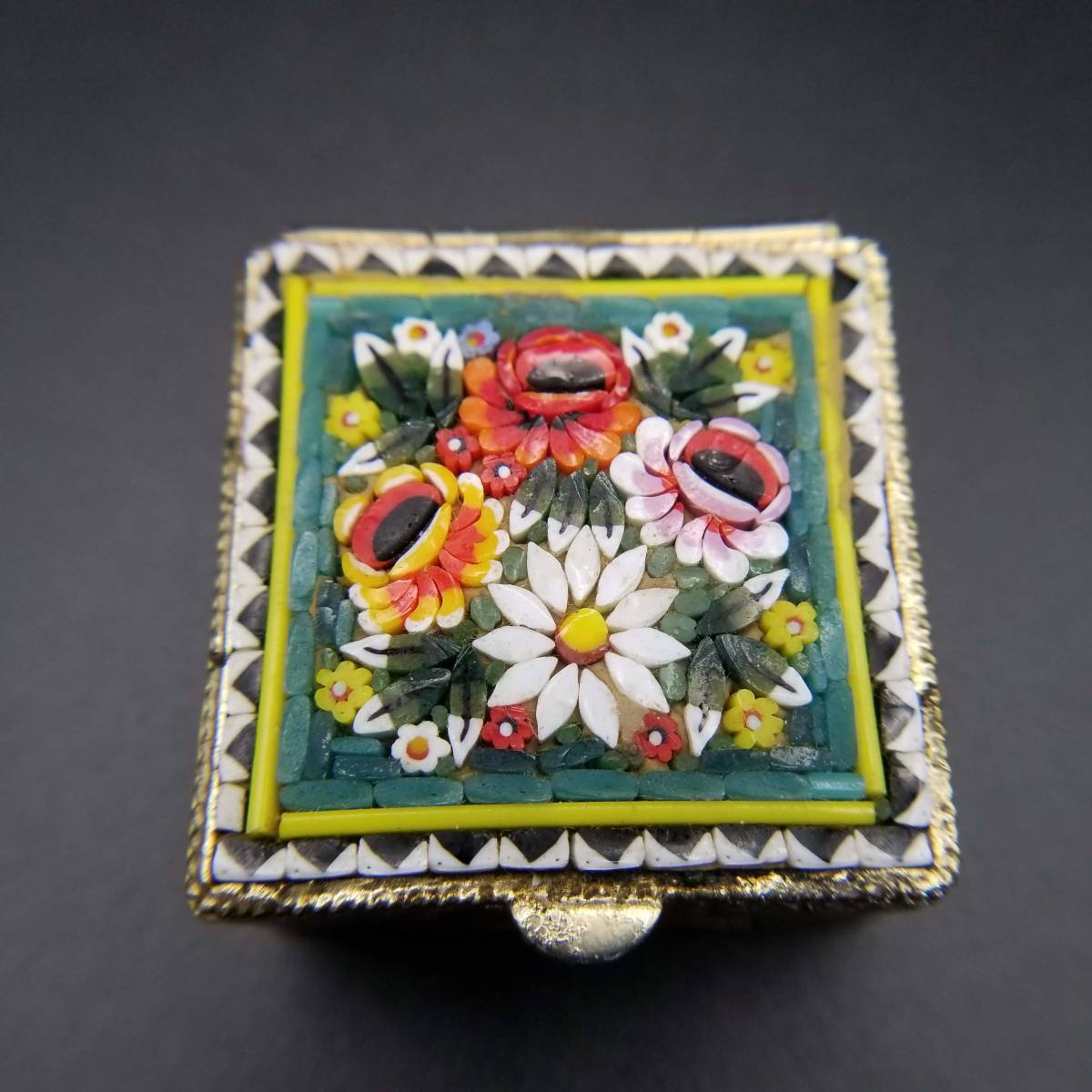 2024年新作入荷 イタリア MILLEFIORI ヴィンテージ 花 モザイク マイクロ 真鍮製