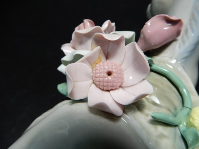 PORCELANAS MIQUEL REQUENA S.A　『馬と花』　高さ約13cm　陶器人形　スペイン製　フィギュリン　置物　コレクション　M-160_花が欠けています