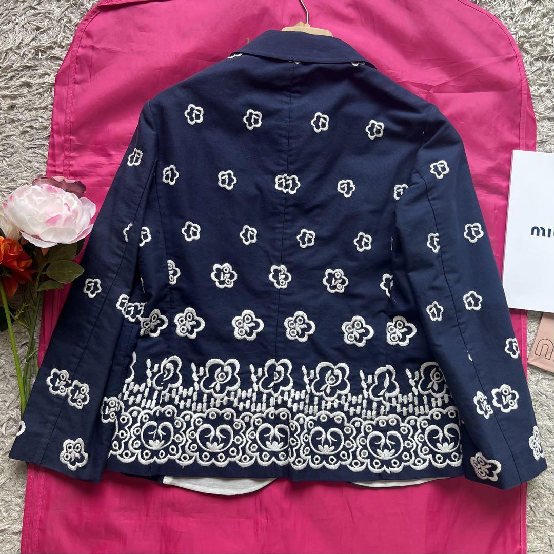 美品】MIU MIU 刺繍ジャケット ネイビー 40 襟 ミュウミュウ L 紺