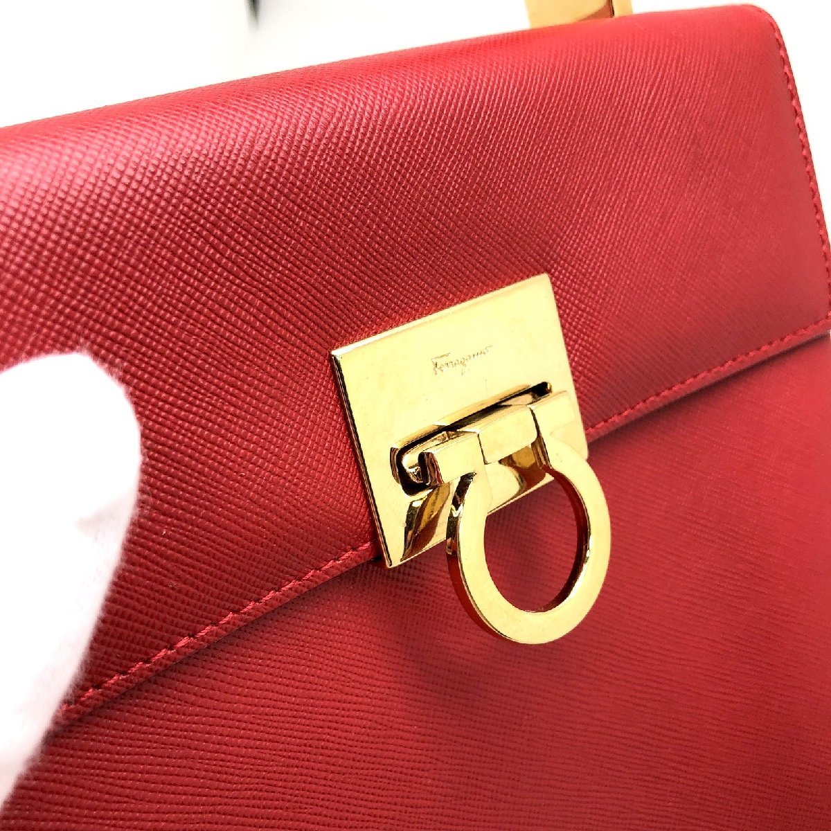 Salvatore Ferragamo サルヴァトーレフェラガモ 【2008R】 2WAY ハンドバッグ AQ-21 0160 レッド ガンチーニ ゴールド金具 レザー_画像6