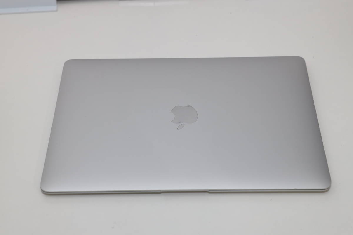 美品 MacBook Air 13インチ 2019 macOS Ventura 爆速Corei5 1.6GHz 大容量超高速RAM8GB SSD128GB 超高解像度 Touch ID内蔵 充放電回数166_画像5
