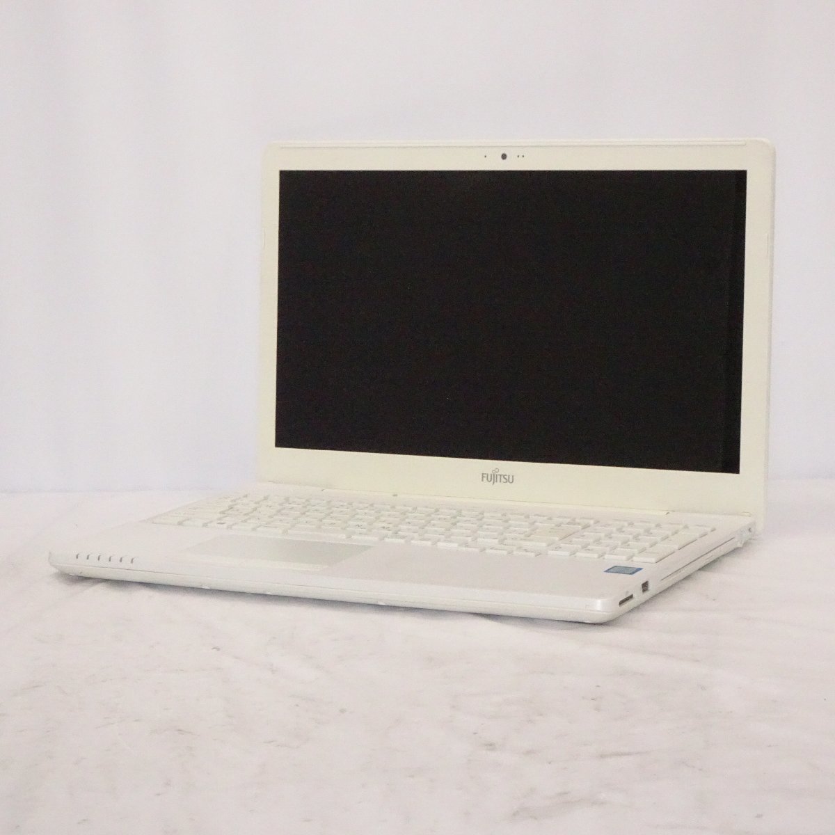 1円~ FUJITSU LIFEBOOK AH50/B3 Core i7-7700HQ 2.8GHz/4GB/HDD1TB