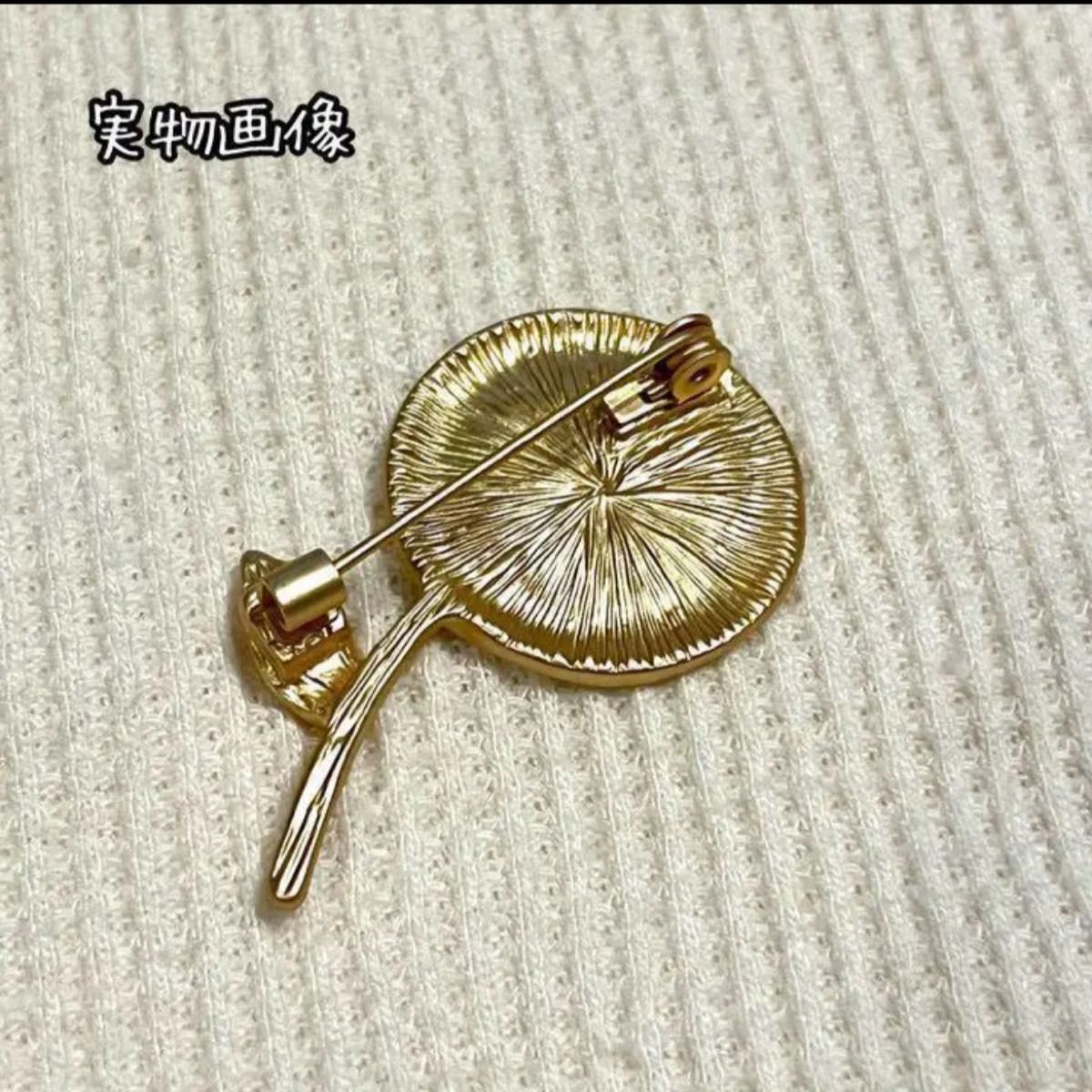 非常に高い品質 フラワー ブローチ マット ゴールド アンティーク 花