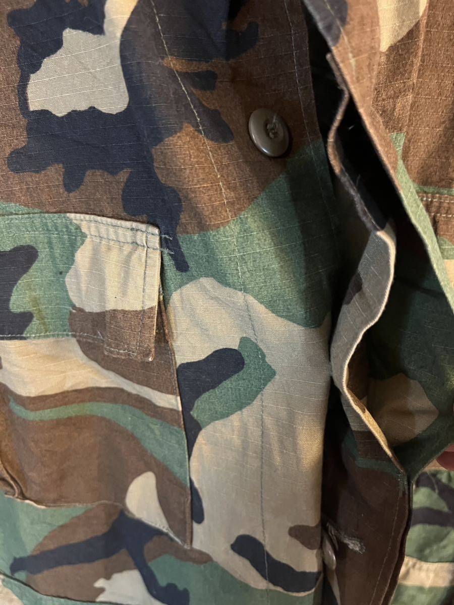 ミリタリー ジャケット ARMY カモ柄 迷彩 サイズL 米軍 ビックサイズ アメリカ古着 アウトドア