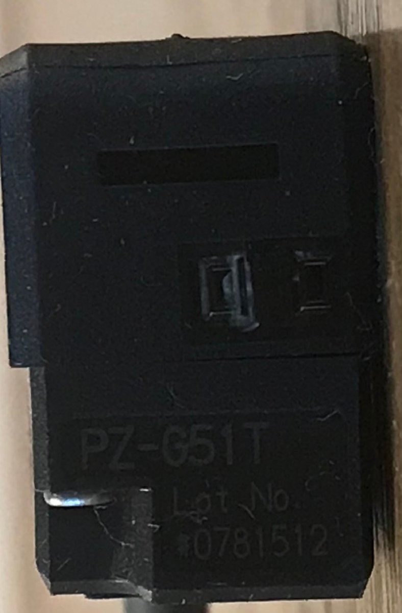 SS-649■送料込■KEYENCE アンプ内蔵光電センサ CE PZ-G シリーズ 96M00221 10-30VDC class2 139g●ジャンク扱い/くATら_画像7