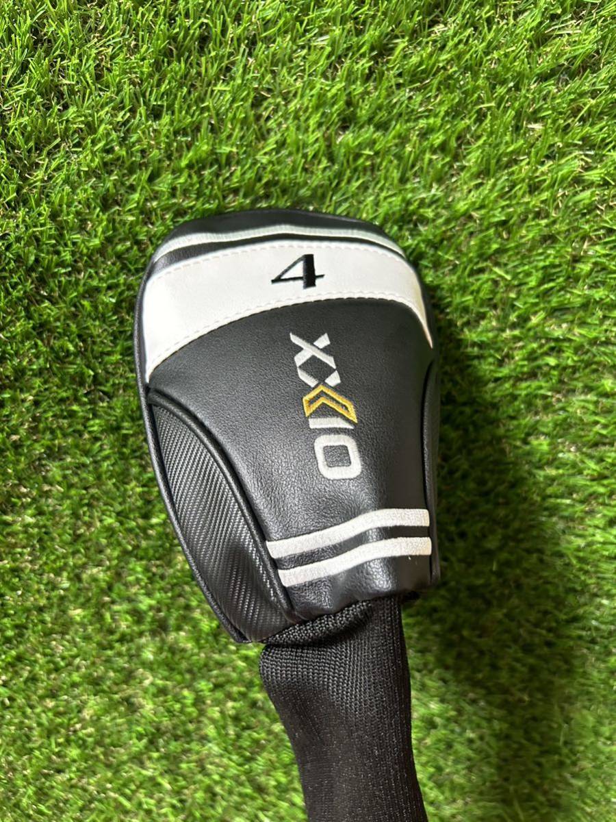 新品未使用!ゼクシオ11 XXIO11 4番フェアウェイウッド レッド