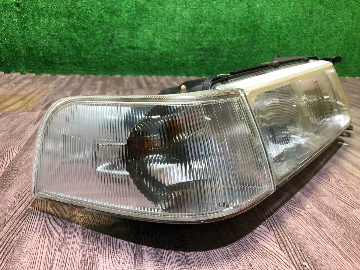  Volvo 960 left right head light tube 14675L-R