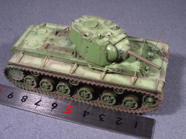 KV-Ⅰ重戦車　1/72完成品　ウォルターソンズジャパン　_画像3