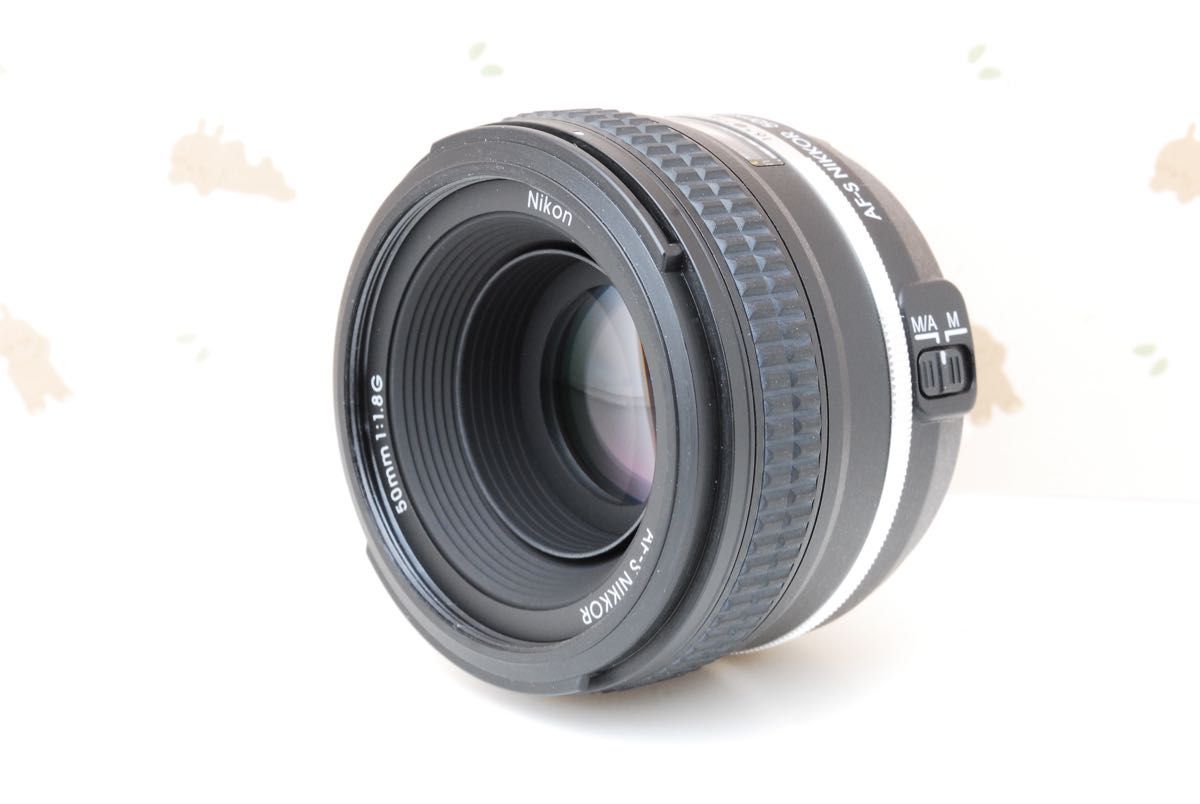 フードつき☆Nikon 単焦点レンズ☆AF-S NIKKOR 50mm/1.8G☆フルサイズ