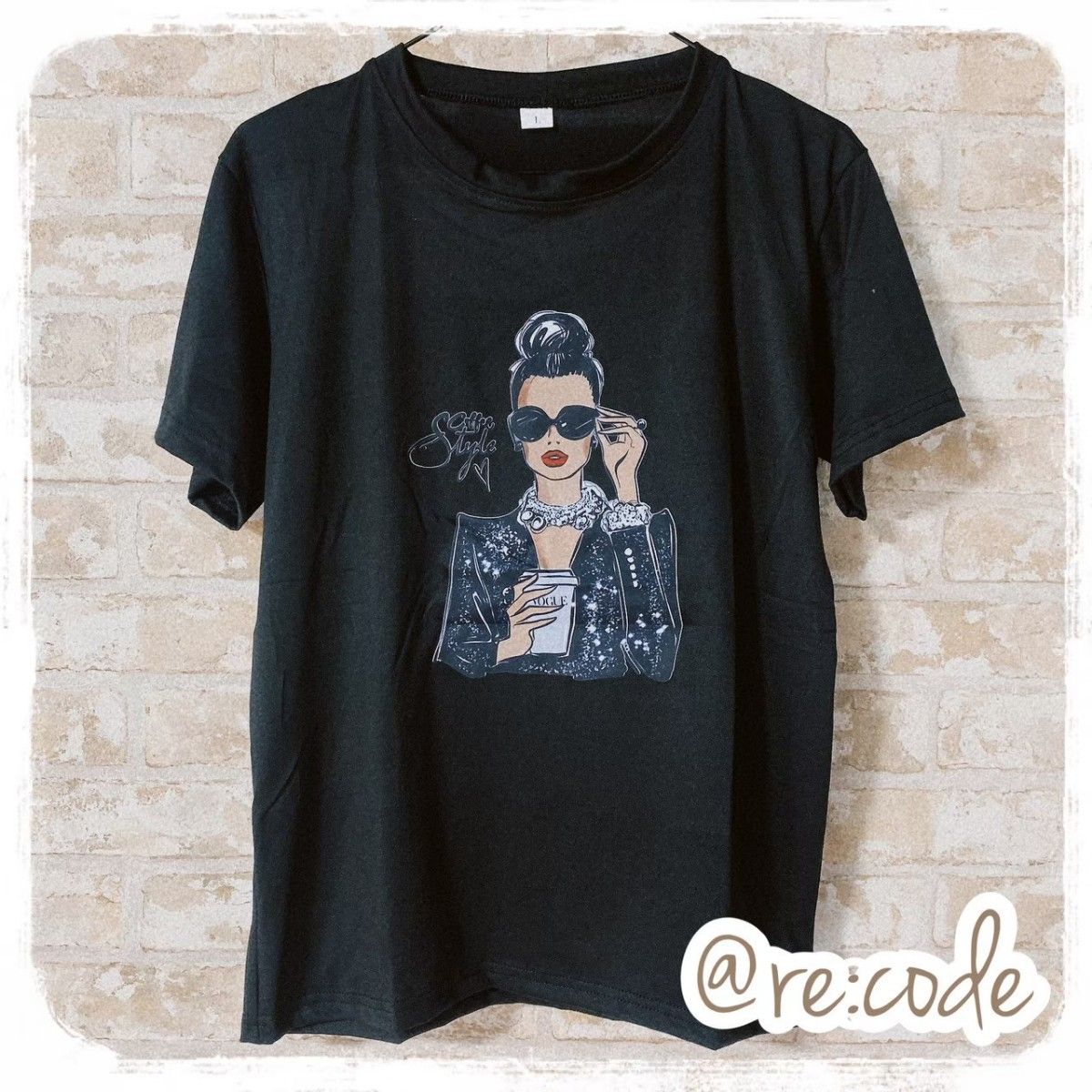 【みいこ様専用】Tシャツ Vogue 海外 セレブ ブラック L 韓国 プリント おしゃれ ビンテージ風 半袖Tシャツ トップス