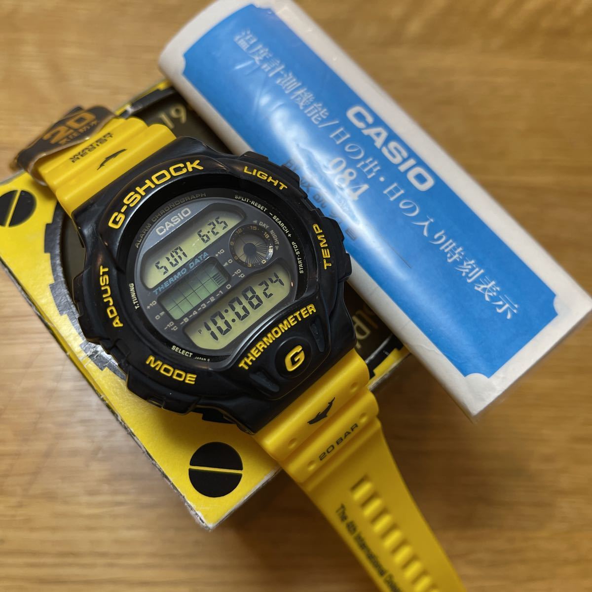 CASIO 即決 初代イルカクジラ会議モデル DW-6100DW-9国内正規品 Gショック 新品 未使用品 生産終了モデル 電池交換済み！安心個体！の画像1