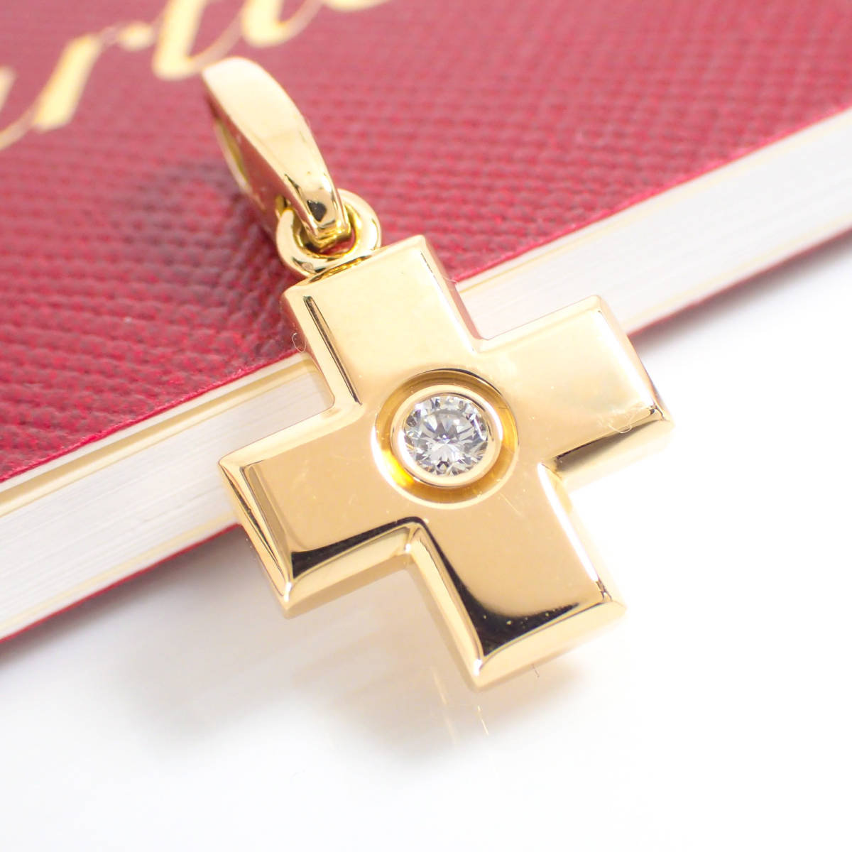 カルティエ Cartier K18YG クロス ダイヤモンド チャーム ペンダントトップ 1Pc イエローゴールド