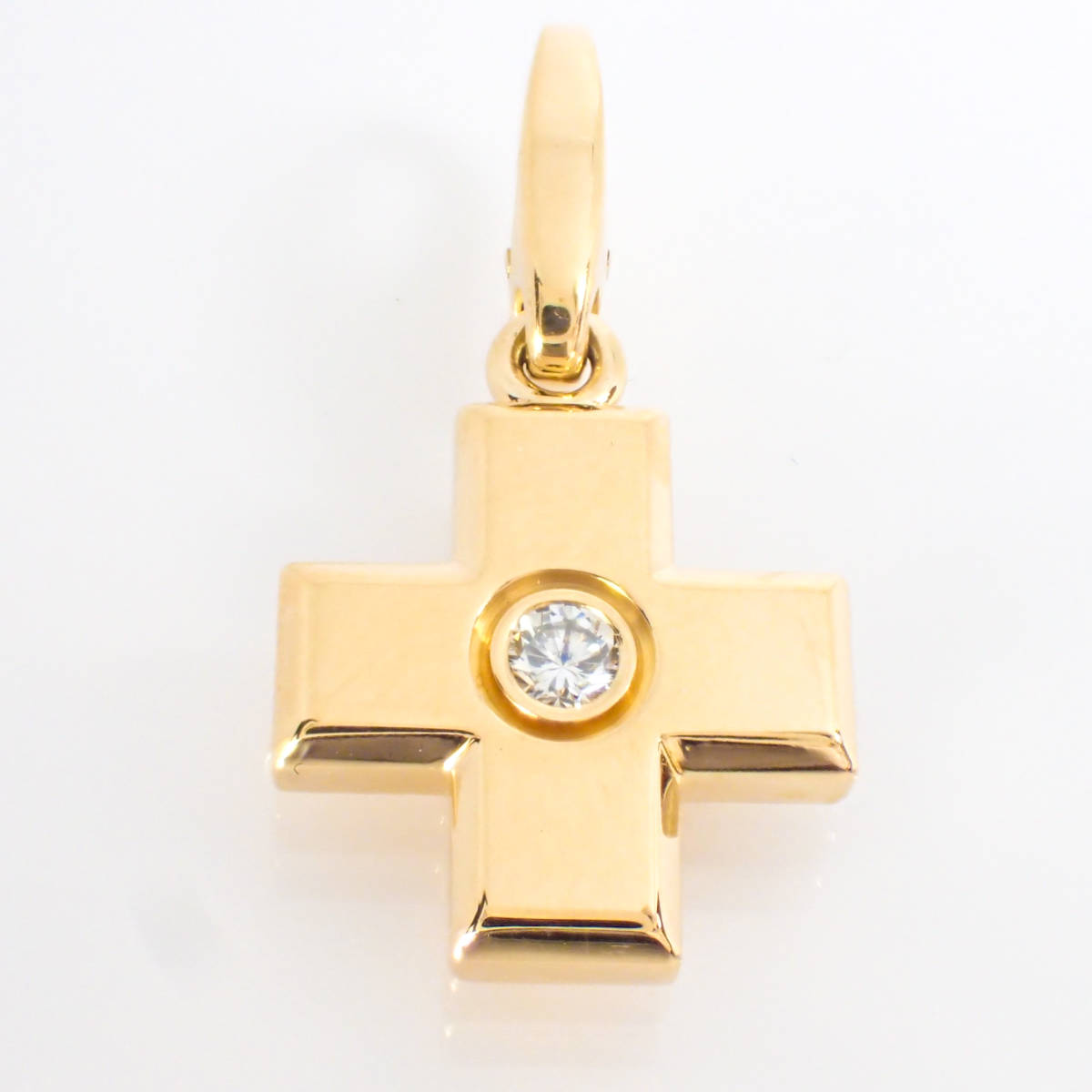 カルティエ Cartier K18YG クロス ダイヤモンド チャーム ペンダントトップ 1Pc イエローゴールド