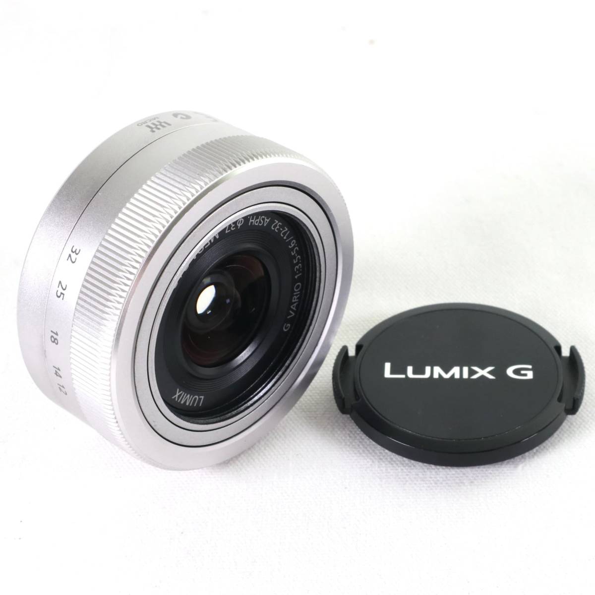 一番の Panasonic 訳あり LUMIX k2154-2 シルバー H-FS12032 O.I.S