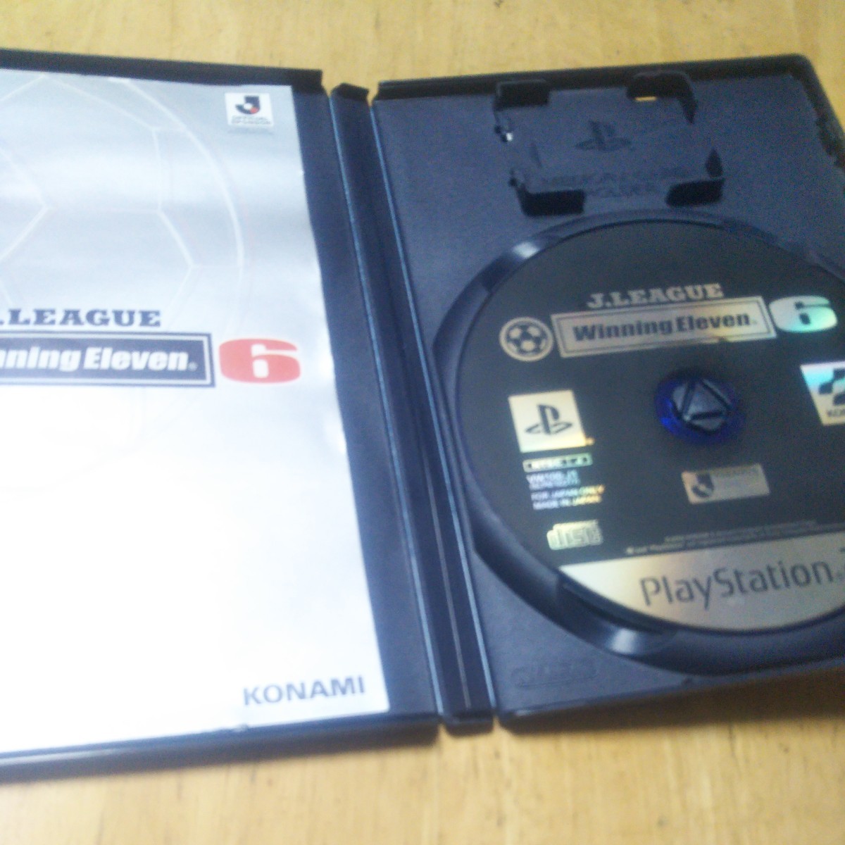 PS2【Jリーグ ウイニングイレブン6】2002年　送料無料、返金保証　プレイステーション2ソフト　発送前に動作確認をします